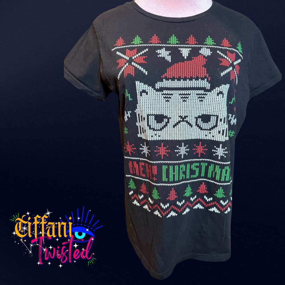 Grumpy Cat Ugly Christmas Sweater Style Graphic Tee – Size M